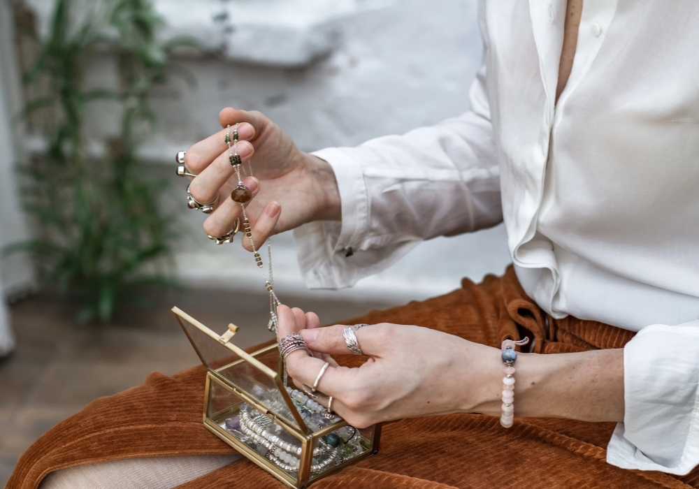 Why Restoring Antique Jewelry Is Worth The Effort